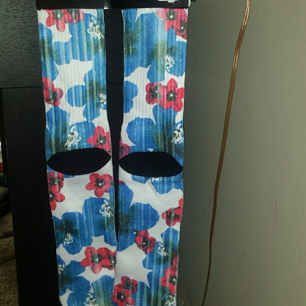 Flower socks - Picture 2 of 4